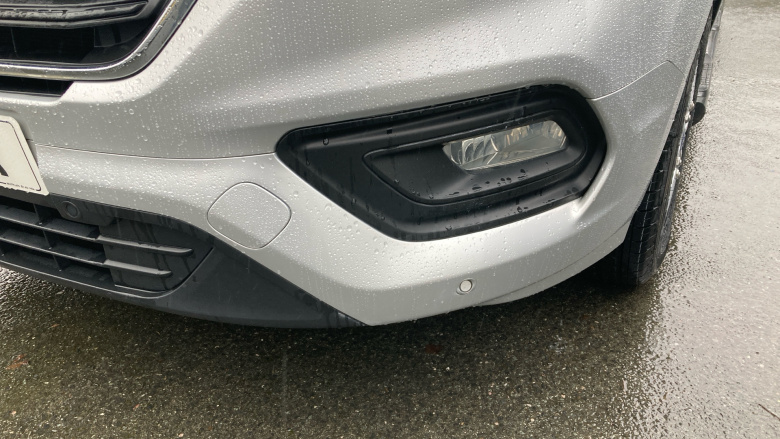 Ford Transit Custom 320 L2 Diesel Fwd 2.0 EcoBlue 130ps Low Roof D/Cab Limited Van Auto